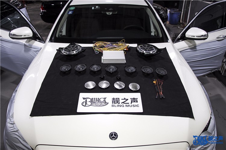 轻奢悦享——奔驰E300搭配德国极品殿堂专车专用