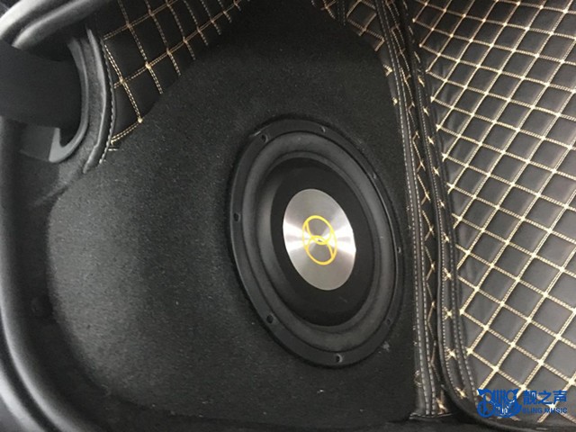 厦门靓之声宝马530li改装瑞典卓美汽车音响